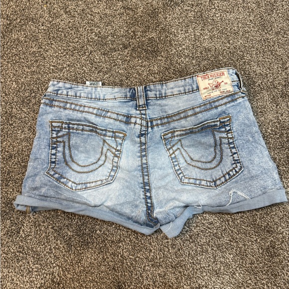 True religion “Jayde” shorts - Picture 2 of 4